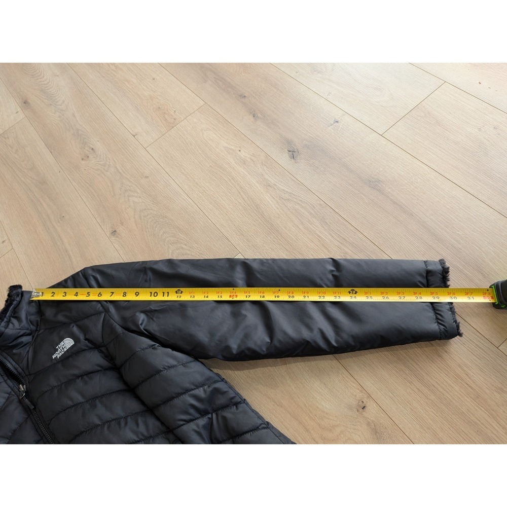 The North Face Black Quilted Ski Jacket - Picture 6 of 13